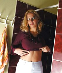 Big-Titted Blond Queen
