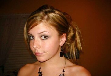 Lovely Blondie ChiX