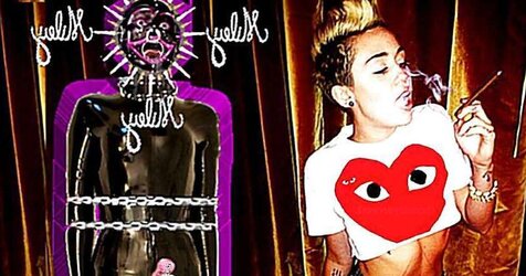 Miley and Antoniette Femdoms with Marionettes