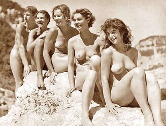 Groups Of Nude People - Vintage Edition - Vol.