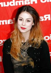 Lena Meyer-Landrut CRIMSON Lips, CRIMSON Ravages, EBONY Nylons