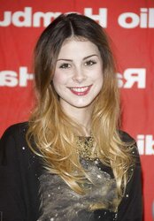 Lena Meyer-Landrut CRIMSON Lips, CRIMSON Ravages, EBONY Nylons