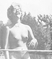 A Few Vintage Nudist Femmes That Truly Turn Me On