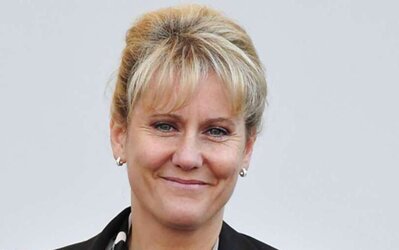 I enjoy draining off to Conservative Nadine Morano
