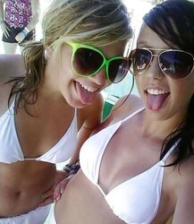 Some Inexperienced Youthful Women selfshots