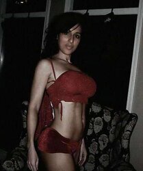 Fatima Zahra Hadraoui beurette salope