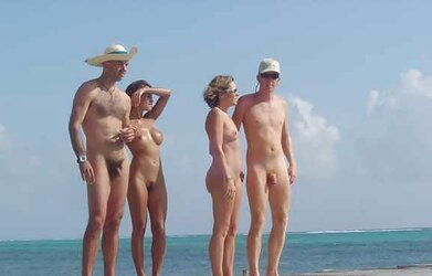 Random nudist (Couples,+)