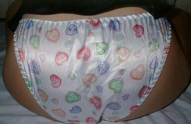 VELVETY BUTTS