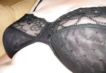 Brassieres, Undies, Girdles, Pantyhose, Stockings