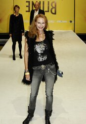 Andrea Sawatzki - Geile Rotfotze mit Riesenlutschmund
