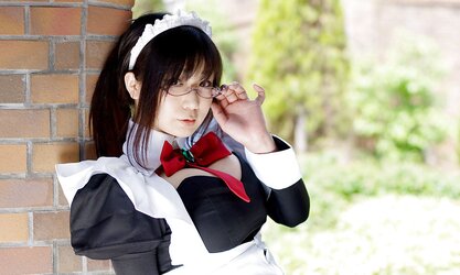 Japanese Cosplay Sweethearts-Chiyoko