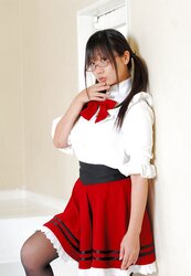 Japanese Cosplay Sweethearts-Chiyoko