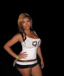 Latin gal photos two(two)