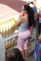 CANDID RUMP-SHOTS