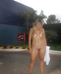 Na praia distraida