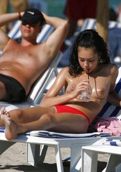 Beach Cuties 001 - Candid