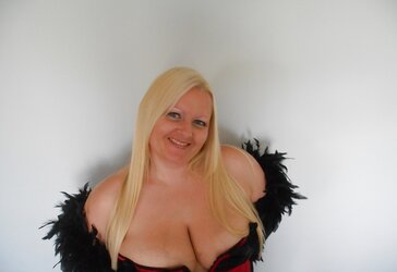 Chloe Cox Elegant with Boa