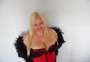 Chloe Cox Elegant with Boa