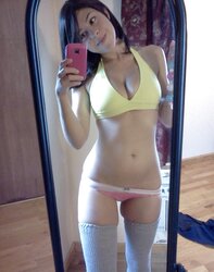 Handsome Fledgling Stunner Selfshot