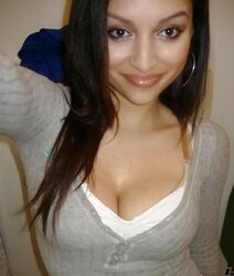 LUXURIOUS DESI INDIAN PAKI HONEYS