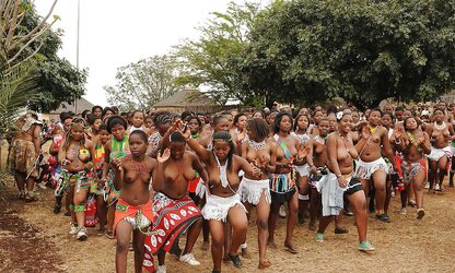 Bare Dame Groups 008 - African Tribal Celebrations