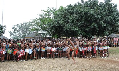 Bare Dame Groups 008 - African Tribal Celebrations