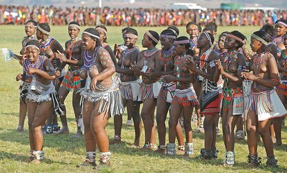 Bare Dame Groups 008 - African Tribal Celebrations