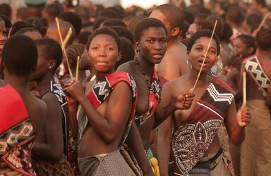 Bare Dame Groups 008 - African Tribal Celebrations