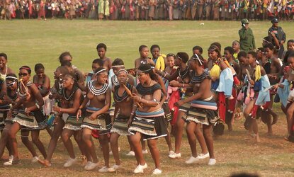 Bare Dame Groups 008 - African Tribal Celebrations