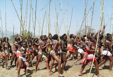 Bare Dame Groups 008 - African Tribal Celebrations