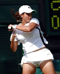 Upskirt tennis