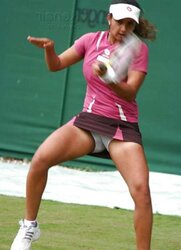 Upskirt tennis