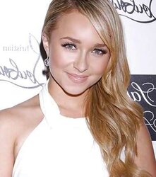 Hayden Panettiere mega bevy