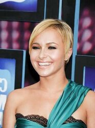 Hayden Panettiere mega bevy