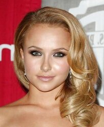 Hayden Panettiere mega bevy