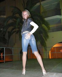 Blondie Gf Lets Liberate On Vacation