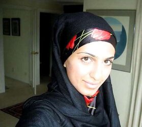 Non-porno Arab gal, with or sans hijab II
