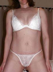 SLOPPY UNDIES inexperienced homemade g-string panty voyeur