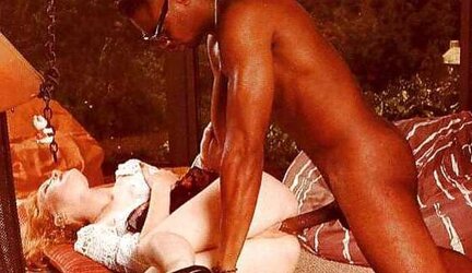 Vintage porn industry star Flame lovin’ some dark meat