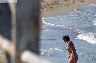 Nudisti romania