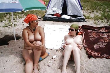 Nudisti romania