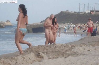 Nudisti romania