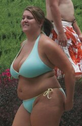 Chubby fledgling in bikini