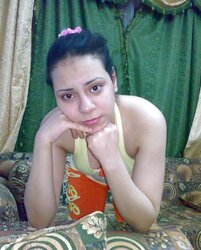 Moist arab girl