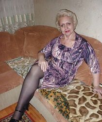 Russian mature dame with super-sexy gams!