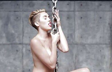 Miley Cyrus Bare Destroying Ball