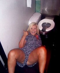 Getting muddy in public toilets