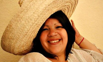 MARTINA VELARDE