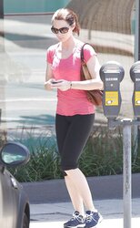 Emily Blunt in pantyhose at a gym in Beverly HillsEmily Blunt