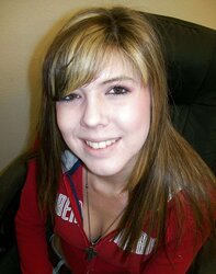 Canadian Teenager deepthroats little schlong